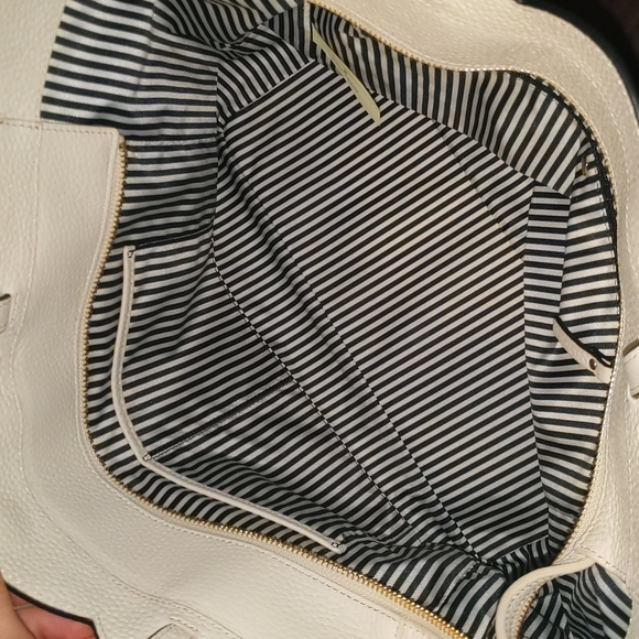 Kate Spade Leewood Place Scallop Tote Shoulder Bag Purse - Picture 9 of 9